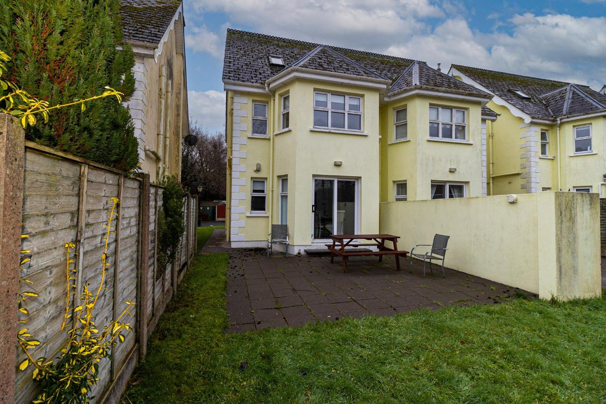 Aughrim Holiday Village No 14 By Trident Holiday Homes 外观 照片